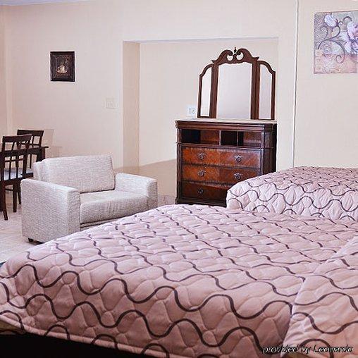 Pacer Inn & Suites Motel Делавэр Экстерьер фото